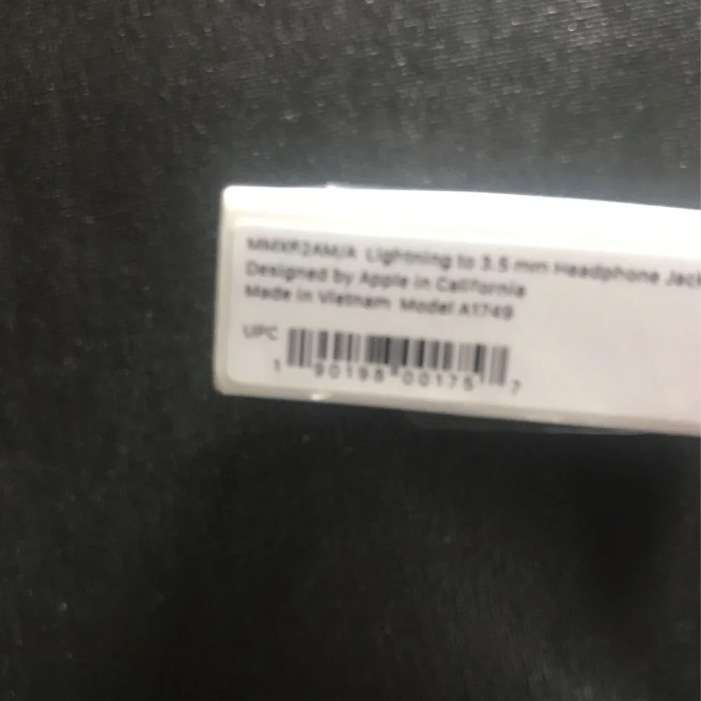 Original Apple Lightning to Headphone Jack Adapter